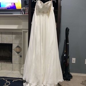 Wedding dress
